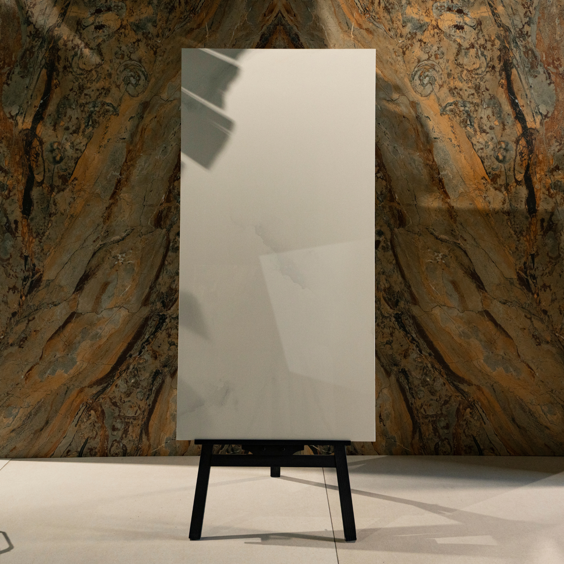 Royal Sand porcelain tile 60x120cm 9mm thickness, marble look design, durable porcelain, ideal for floors and walls.