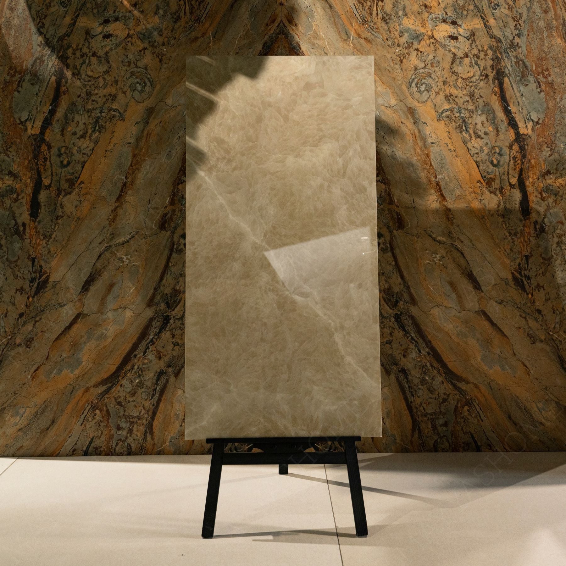 Fur Gold glossy marble porcelain tile 60x120cm with 9mm thickness features white base, golden veins and elegant polished surface finish.