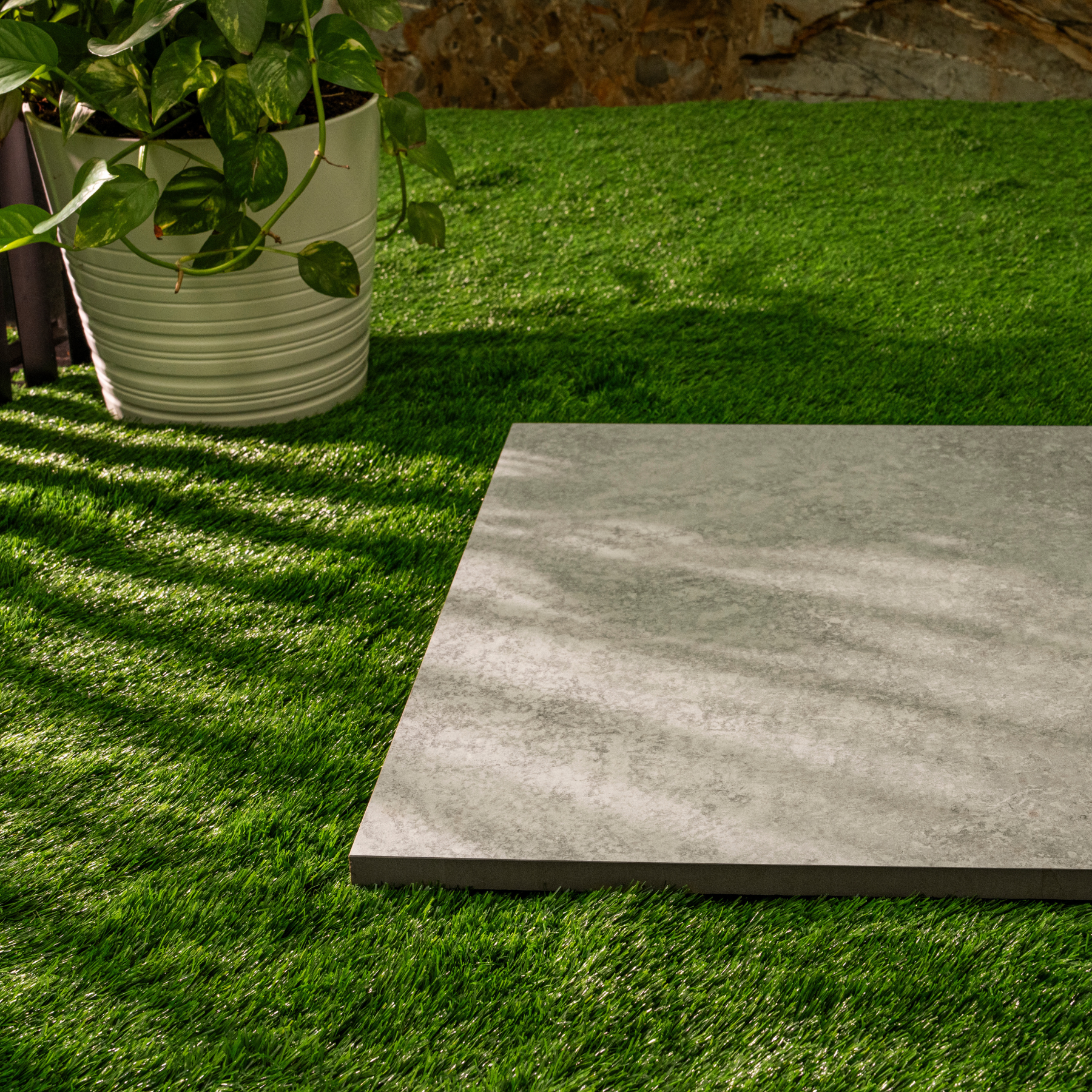 Light Grey porcelain tile 60x120cm 2mm thickness, grey stone look design, durable porcelain tile for modern floors and walls.