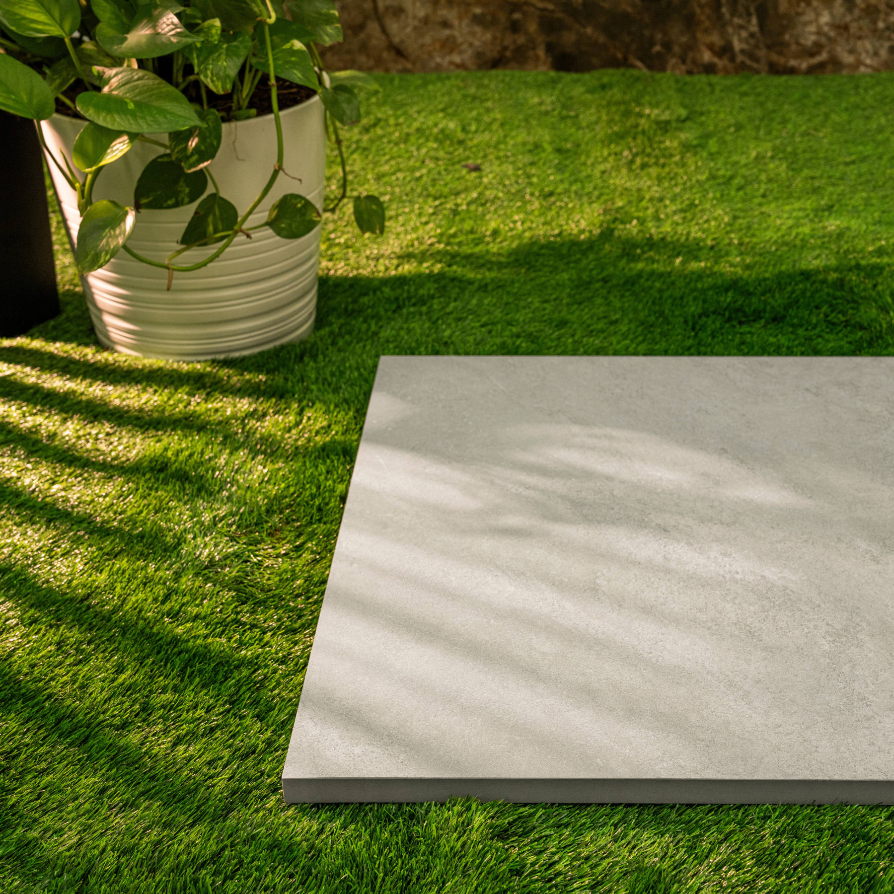 Mountain White porcelain tile 60x120cm 2mm thickness, white stone look design, durable porcelain tile for modern floors and walls.